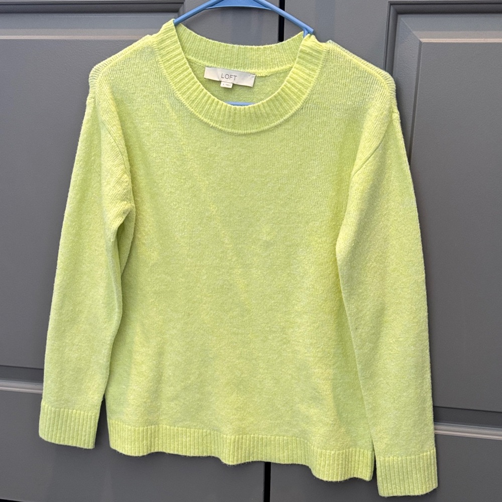 LOFT Women's Bright Green Crew Neck Sweater